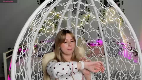 Snapshot of melissa_sshy chatting on January 28, 5:11 am Melissa HOT CONTENT HERE online show from January 28, 5:11 am