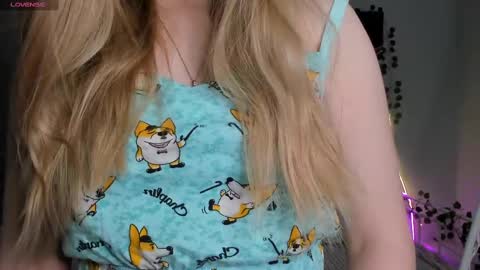 Snapshot of melissa_sshy chatting on February 28, 8:09 am Melissa HOT CONTENT HERE online show from February 28, 8:09 am