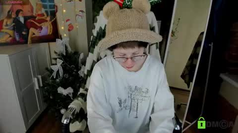 Melissa online show from January 11, 3:28 pm