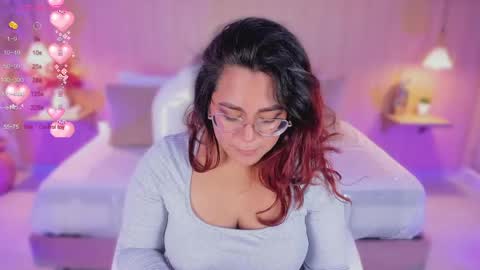 M E L I S S A  online show from May 14, 12:01 pm