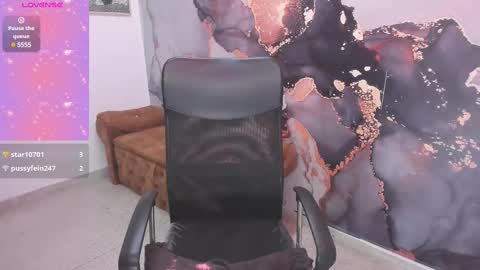 Snapshot of melissalabx69 chatting on February 25, 6:58 am MELISSA online show from February 25, 6:58 am