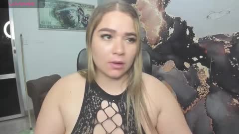 Snapshot of melissalabx69 chatting on November 2, 2:08 pm MELISSA online show from November 2, 2:08 pm