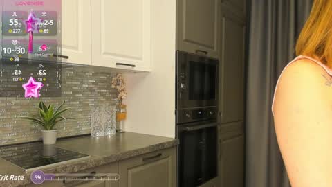 Polly help me reach 100 thumbs up  online show from January 16, 2:08 pm