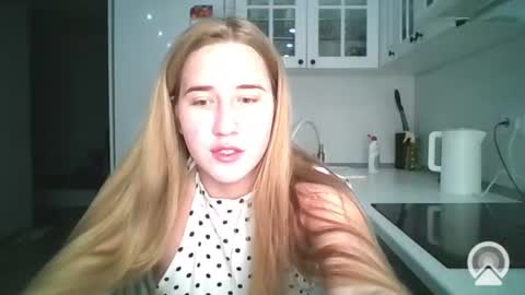 melissalii online show from July 19, 11:36 am
