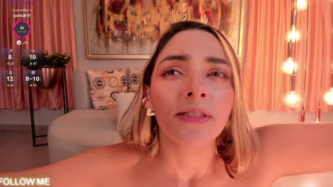 Snapshot of melissamoore_ chatting on February 5, 8:43 am Call me Meli online show from February 5, 8:43 am