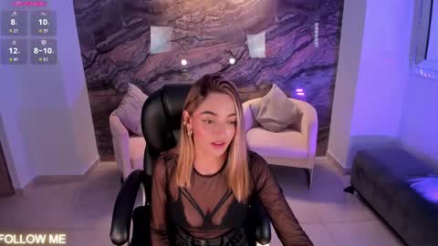 Snapshot of melissamoore_ chatting on March 4, 2:49 am Call me Meli online show from March 4, 2:49 am