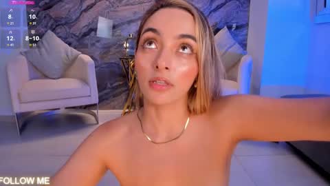 Snapshot of melissamoore_ chatting on March 6, 9:25 am Call me Meli online show from March 6, 9:25 am