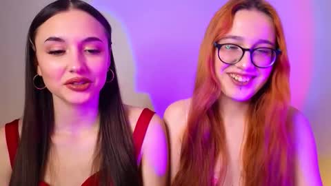 Snapshot of melissapristine chatting on November 25, 4:51 pm Mel online show from November 25, 4:51 pm