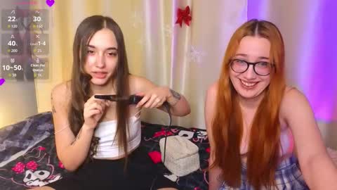 Snapshot of melissapristine chatting on January 17, 3:39 pm Mel online show from January 17, 3:39 pm