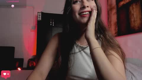 Snapshot of melissaxrose chatting on February 24, 9:24 pm melissa rose online show from February 24, 9:24 pm