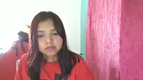 Snapshot of mell_hndz chatting on December 2, 4:42 am milagros online show from December 2, 4:42 am