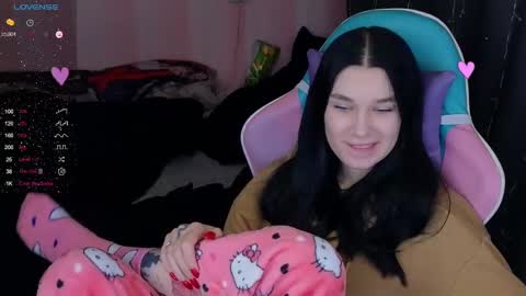 Freya  IM NONUDE online show from February 10, 9:15 pm