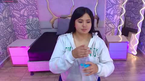 Mellani  online show from February 2, 3:21 am