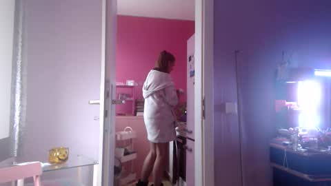 Snapshot of melli23 chatting on October 27, 1:37 pm Melli online show from October 27, 1:37 pm