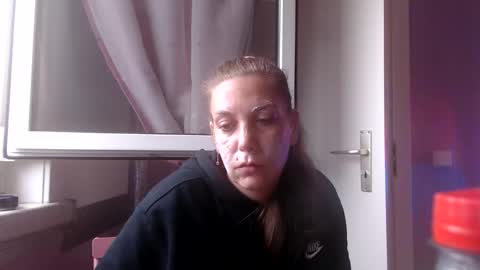 Snapshot of melli23 chatting on November 1, 2:19 pm Melli online show from November 1, 2:19 pm