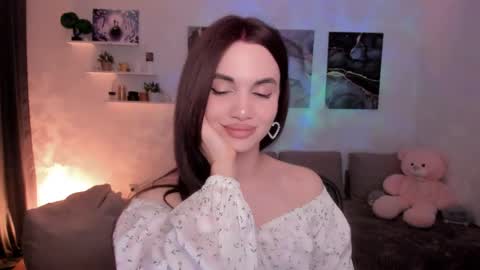 Tessa online show from May 9, 9:53 pm