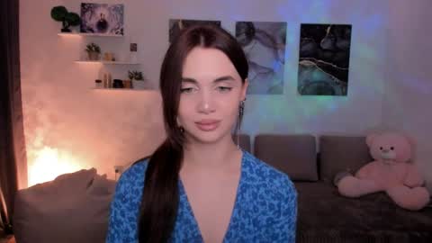 Tessa online show from May 15, 9:44 pm