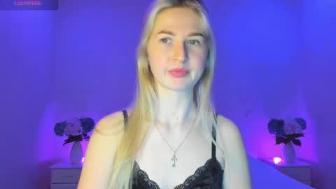 Mellina online show from March 6, 6:05 pm