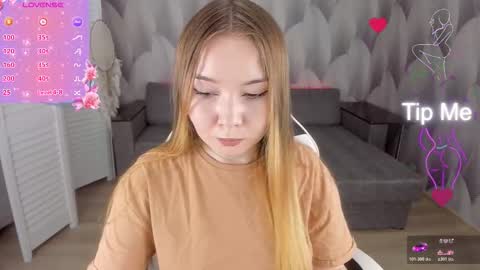 Snapshot of mellisa_nets chatting on November 10, 4:22 am Mellisa online show from November 10, 4:22 am