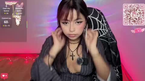 mellody online show from May 11, 2:45 pm