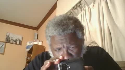 Snapshot of mellonmann1 chatting on January 9, 12:13 am Mellonmann1 online show from January 9, 12:13 am