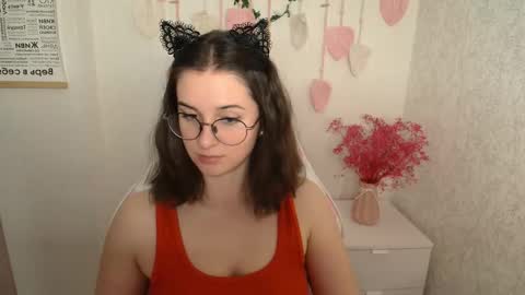 Snapshot of mellonmayre chatting on March 2, 7:56 pm mellonmayre online show from March 2, 7:56 pm