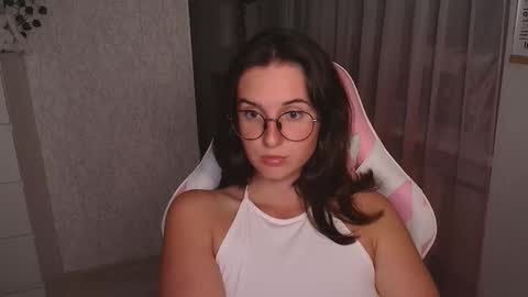 Snapshot of mellonmayre chatting on September 25, 8:23 pm mellonmayre online show from September 25, 8:23 pm