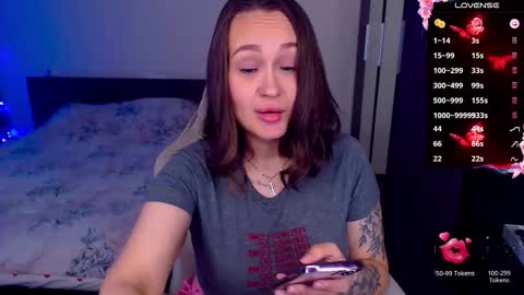 Mel online show from October 26, 8:42 am