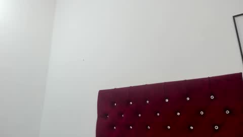 Snapshot of meloddy_megann chatting on February 12, 11:16 am Melody online show from February 12, 11:16 am