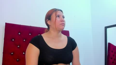 Snapshot of meloddy_megann chatting on April 15, 11:50 am Melody online show from April 15, 11:50 am