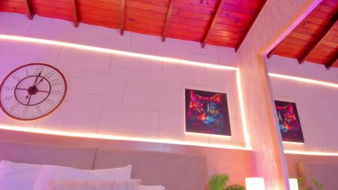 Melody online show from October 4, 4:54 am