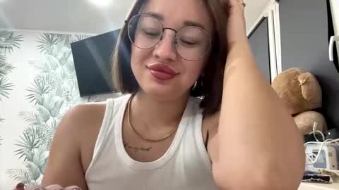 Alice online show from November 27, 6:21 pm