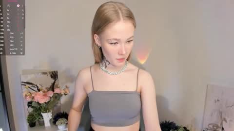 melodievejar online show from February 13, 4:41 am