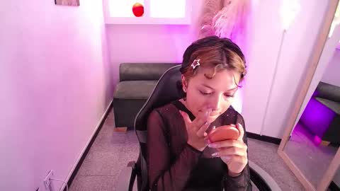 melody701583as online show from February 14, 12:24 pm