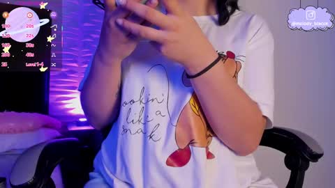 Melody online show from November 17, 8:47 pm