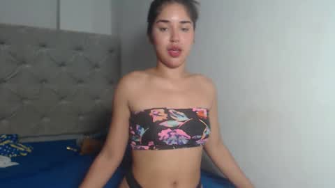 melody phillips online show from November 9, 9:40 am