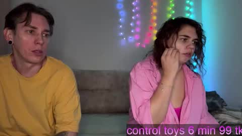 Snapshot of melody_song chatting on February 9, 7:45 am melody_song online show from February 9, 7:45 am