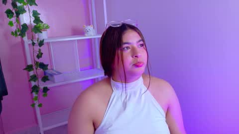 M E L O D Y  online show from March 14, 11:48 am