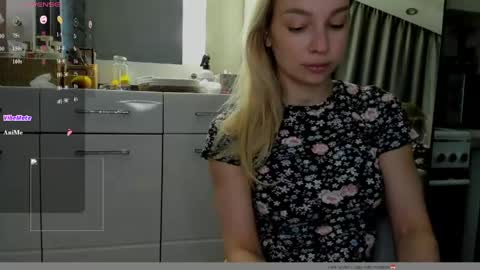 melodyillves online show from April 28, 2:21 am