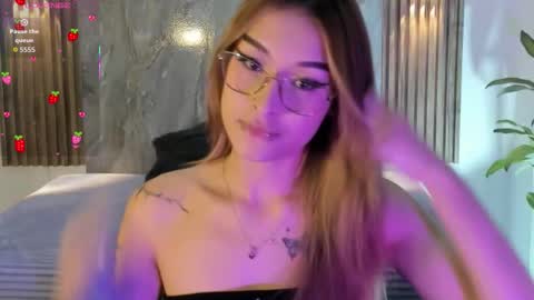 melodylanee online show from November 10, 10:58 am