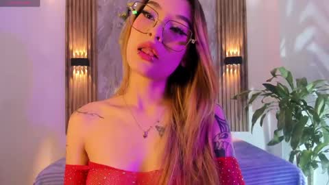 melodylanee online show from May 15, 11:06 am