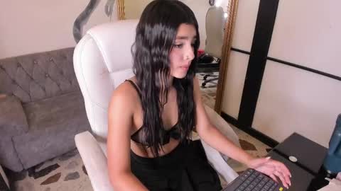 Melody online show from May 30, 9:12 pm