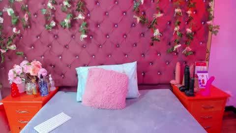 Melodysmithass online show from October 3, 2:30 am