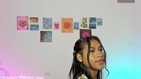 Melania online show from November 29, 8:12 pm