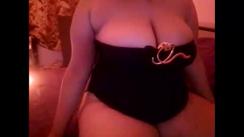 Merry online show from November 22, 6:07 pm