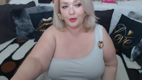 melyssamilfxxx online show from May 7, 3:34 am