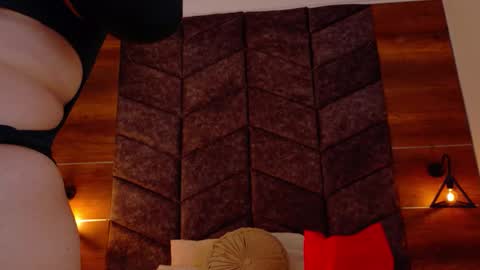  Memphis Williams  online show from March 5, 2:51 am