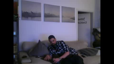 Dennis2Menace online show from May 14, 6:26 pm