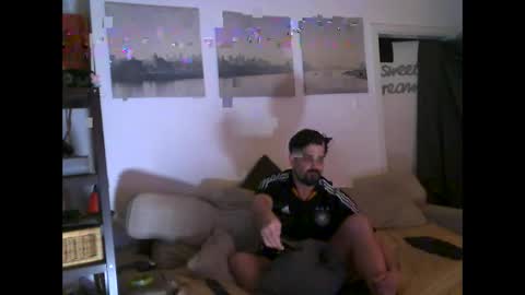 Dennis2Menace online show from May 22, 7:19 pm