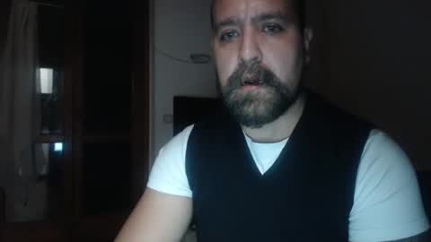 menformen1929 online show from October 21, 11:38 pm